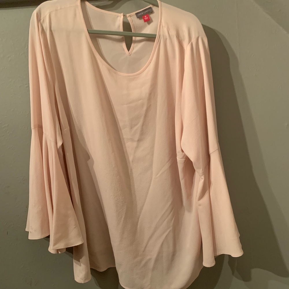 Vince Camuto bell sleeve top